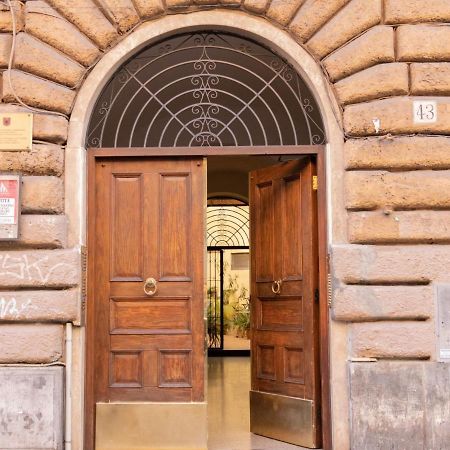 The Best Rent - Elegant Two-Bedroom Apartment Close To Saint Peter'S Basilica Рим Экстерьер фото